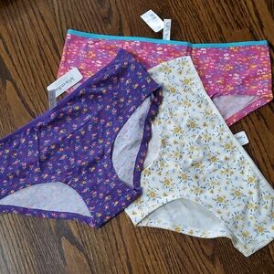 La Vie En Rose Floral Panties Set - Purple, Pink, White